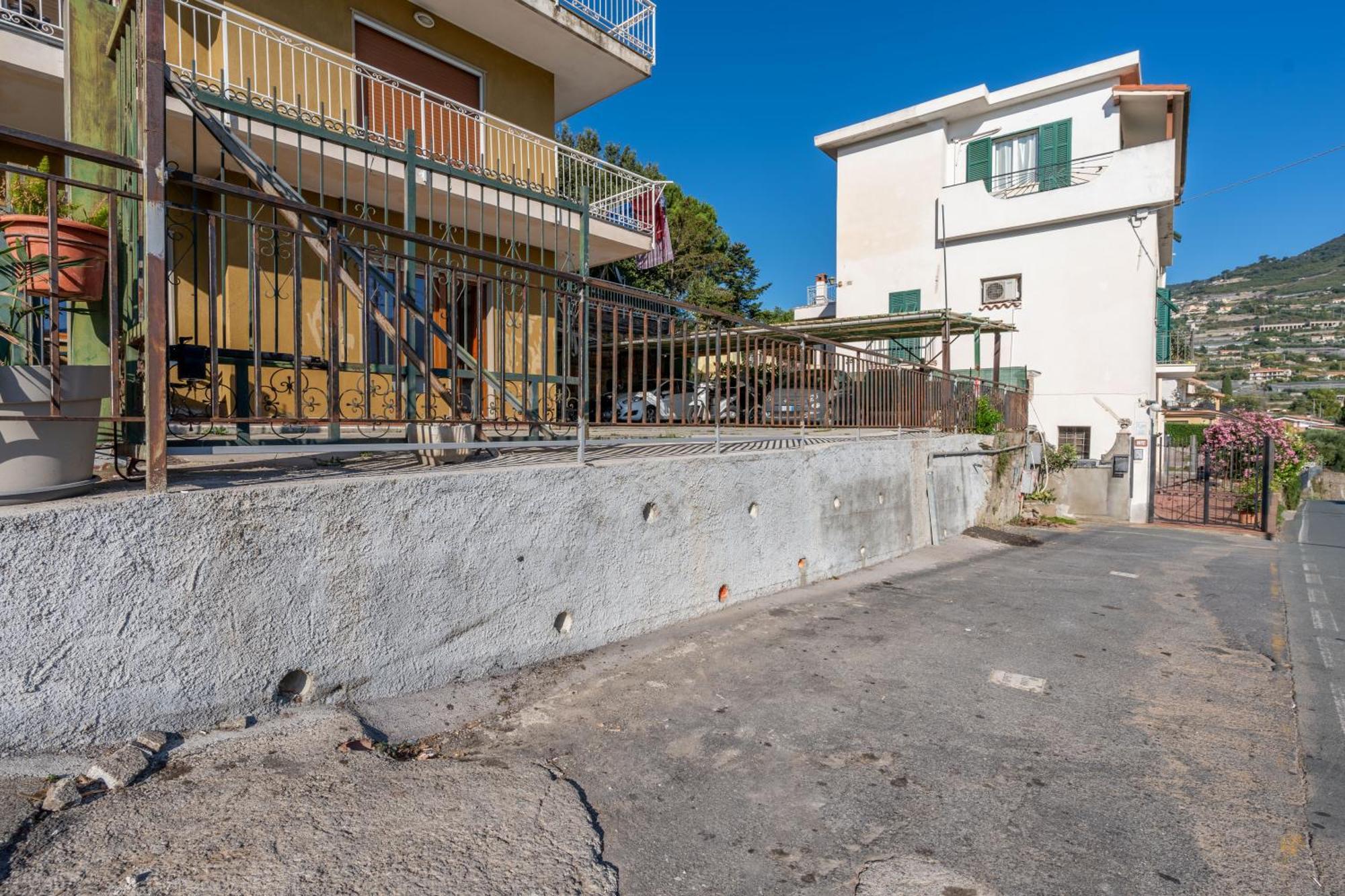 Graziosa Residenza In Collina Apartamento Sanremo