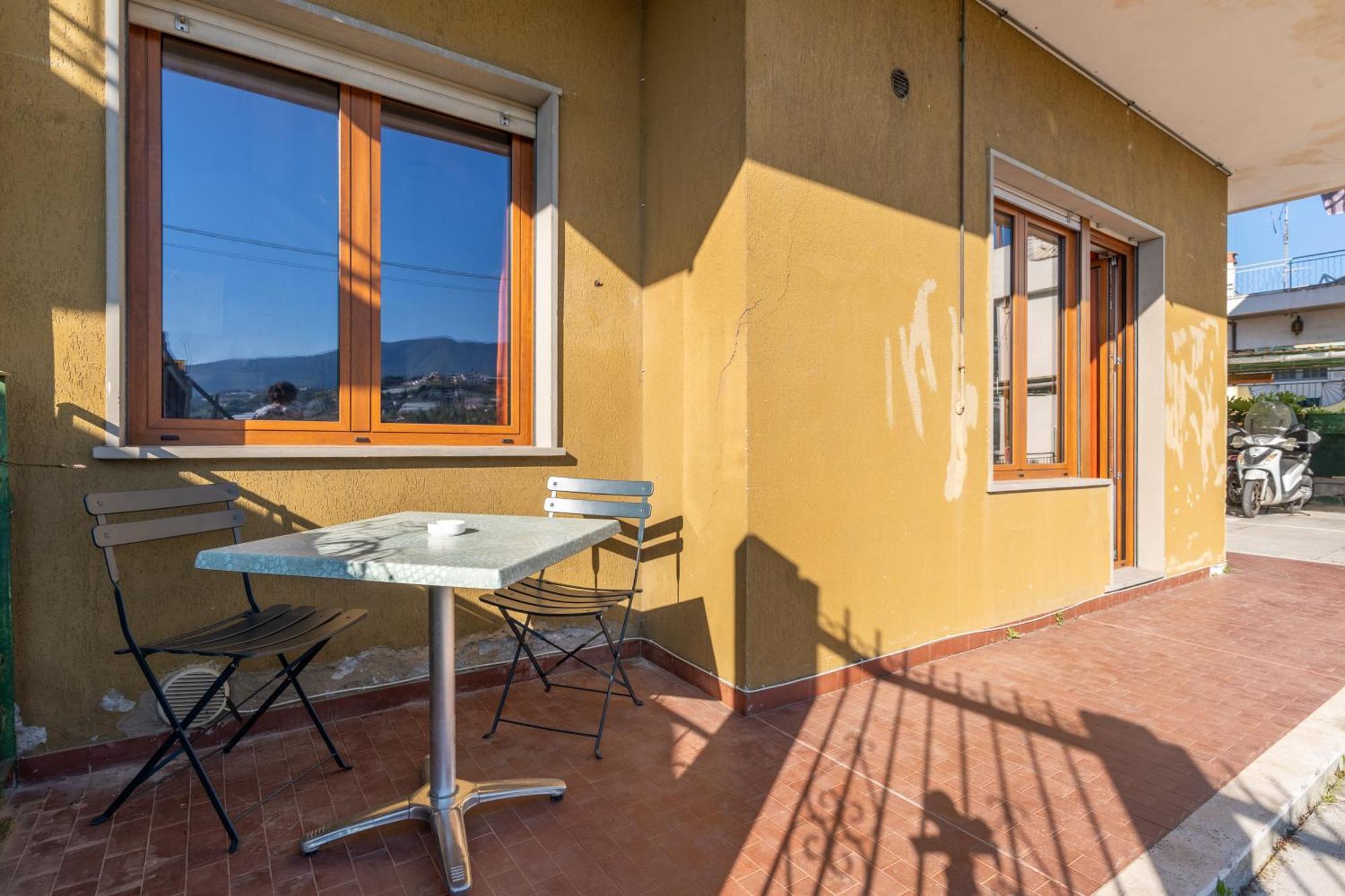 Graziosa Residenza In Collina Apartamento *